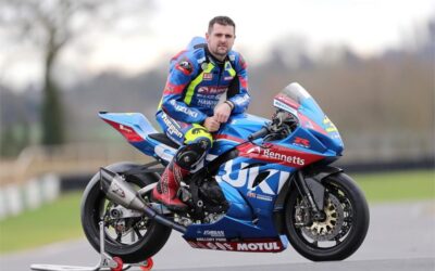 Michael Dunlop correrá con Bennetts Suzuki