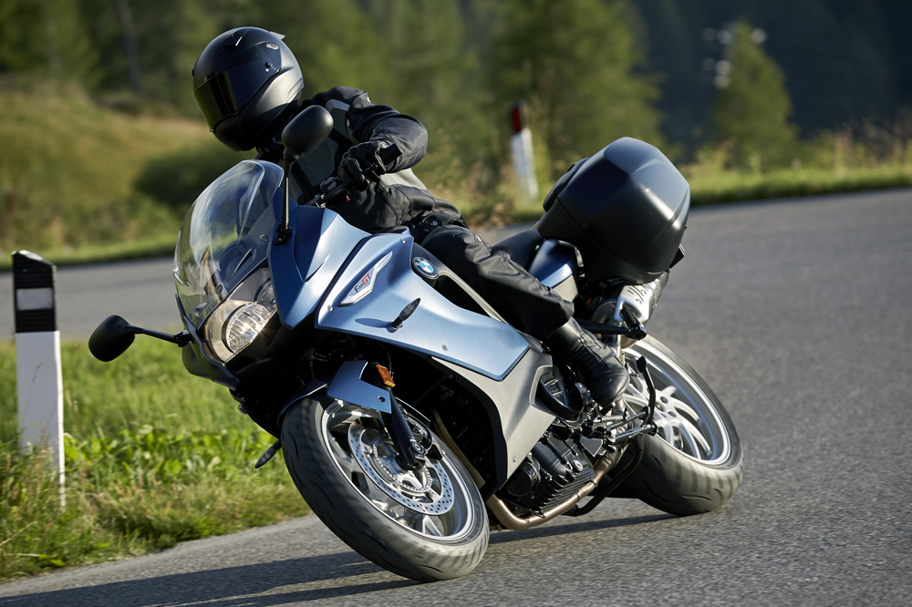 BMW F 800 GT: Turismo a escala media