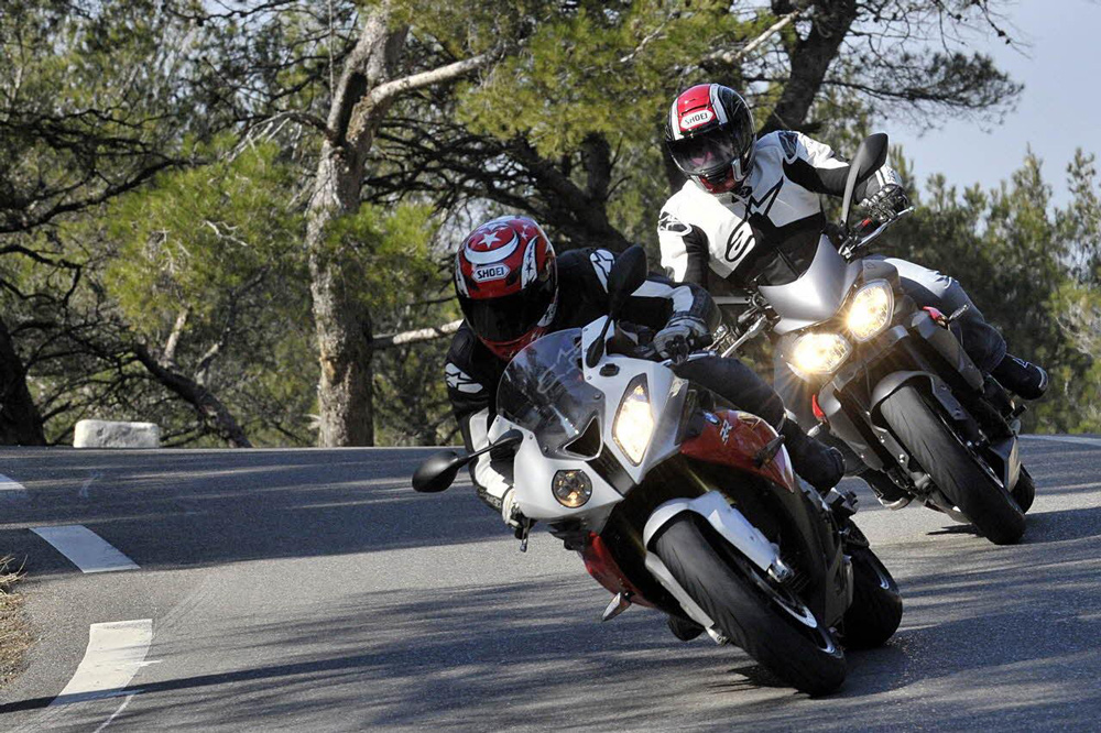 Como frenar en moto correctamente