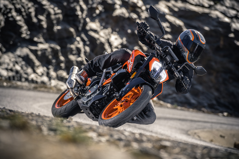 KTM Duke 390: Una naked muy divertida para el carnet A2