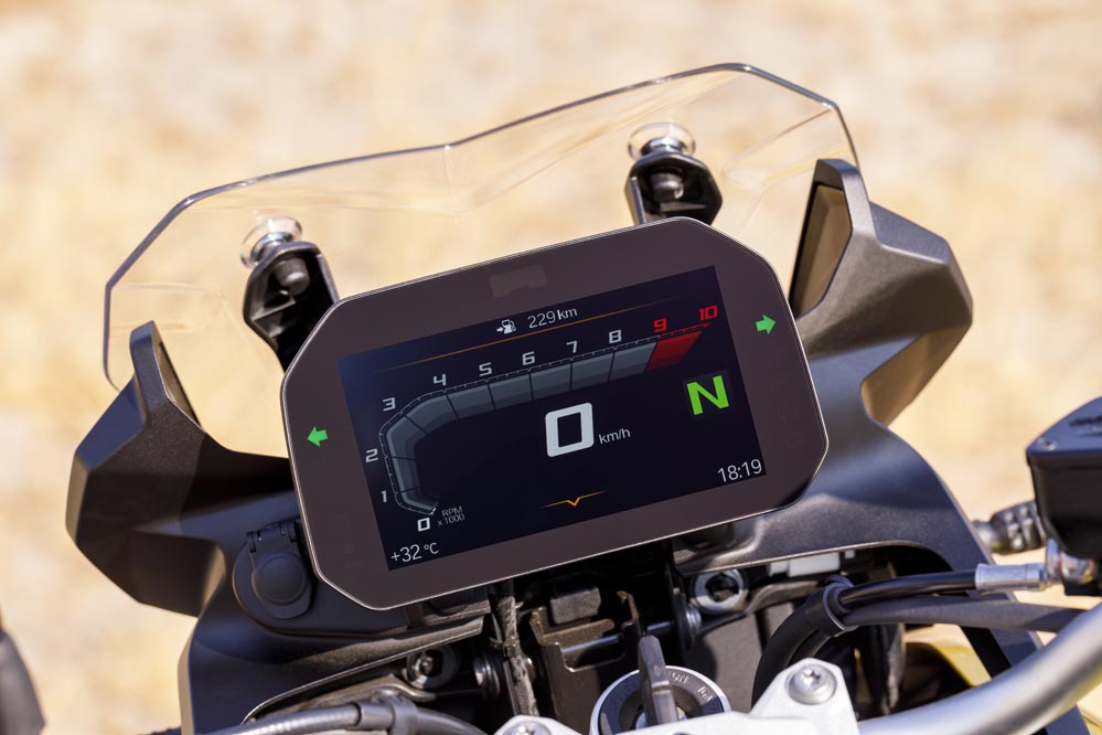 BMW F 750 GS 2018, cuadro de instrumentos Connected Ride
