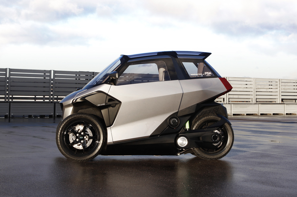 PSA está desarrollando un scooter de tres ruedas eléctrico