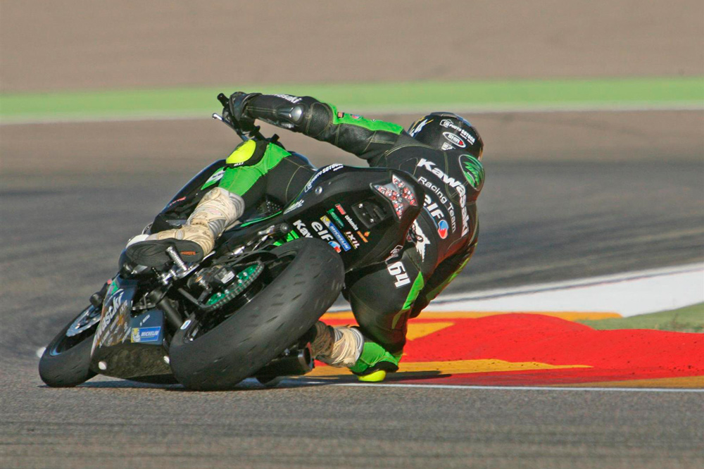Raúl Martínez, vencedor de la Kawasaki Z Cup 2017