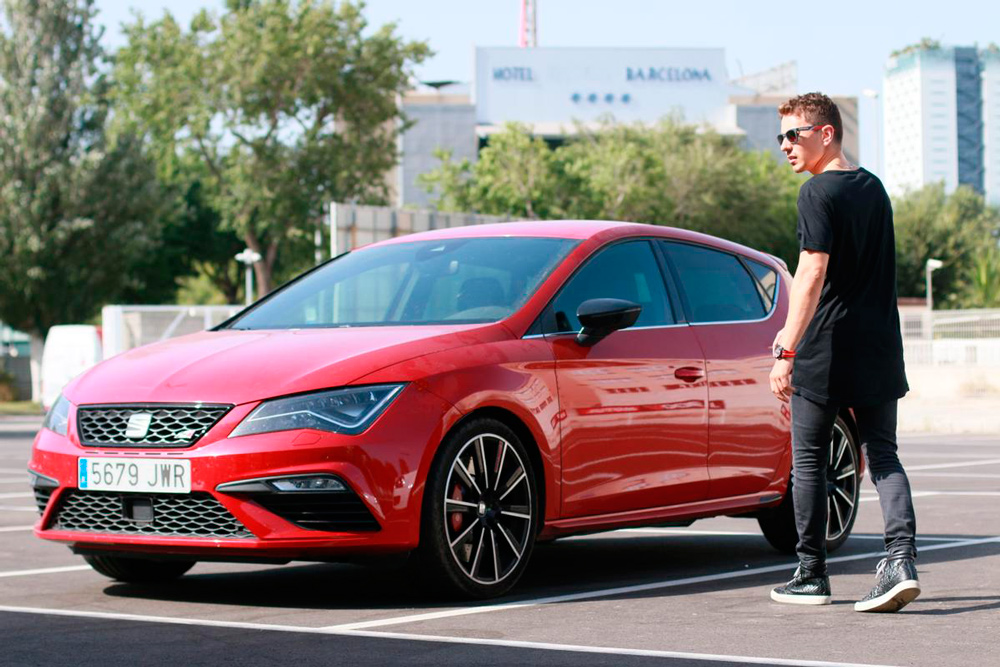 Jorge Lorenzo y su Seat León Cupra