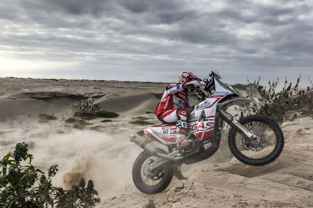 Jonathan Barragán sigue sorprendiendo en el Dakar 2018 con Gas Gas