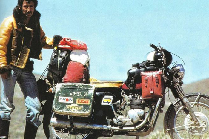 Ted Simon y una Triumph Tiger 500