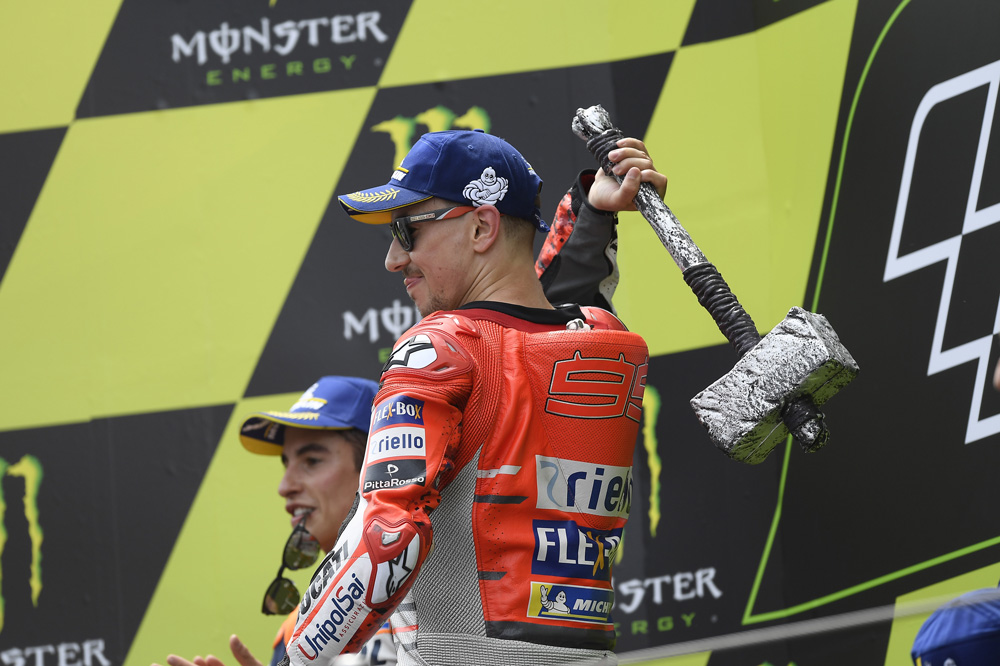 El “martillo” de Jorge Lorenzo en el GP de Cataluña