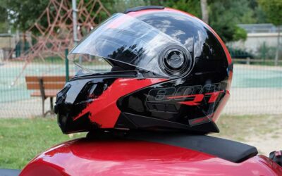Casco modular RT800 de Astone Helmets