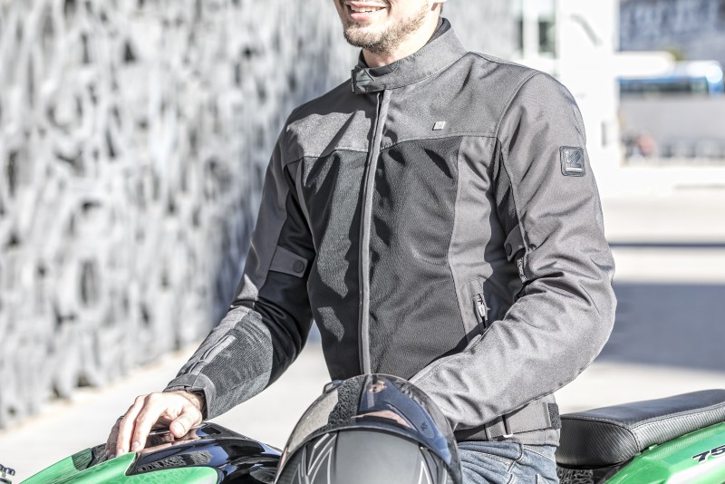 Chaqueta ventilada Lucas para hombre de VQuattro gris y negro