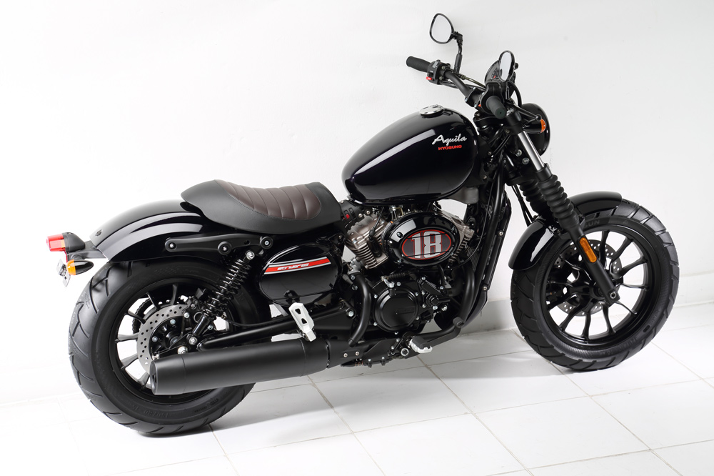Hyosung Aquila GV 125 S