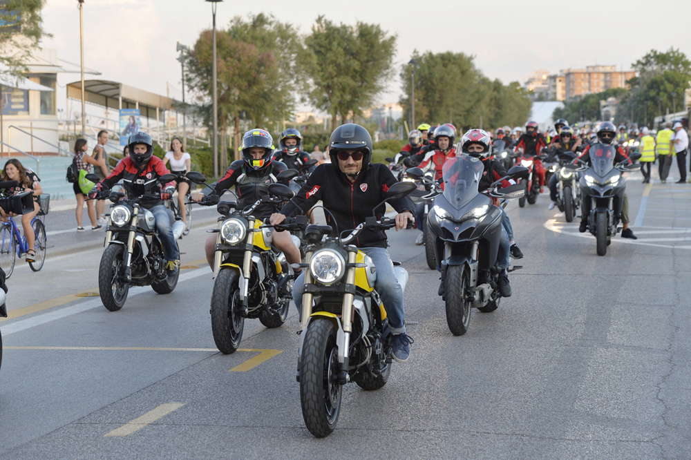 Salidas en moto durante el World Ducati Week
