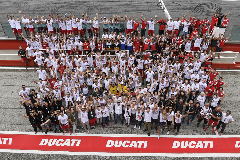 Todo el staff de Ducati se volcó en el World Ducati Week
