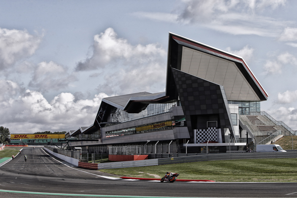 MotoGP Gran Premio de Gran Bretaña: Se suspenden todas las carreras