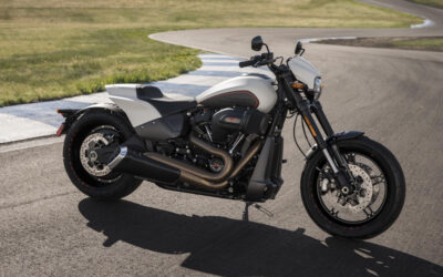 Harley Davidson Softail FXDR 114: Softail y deportiva