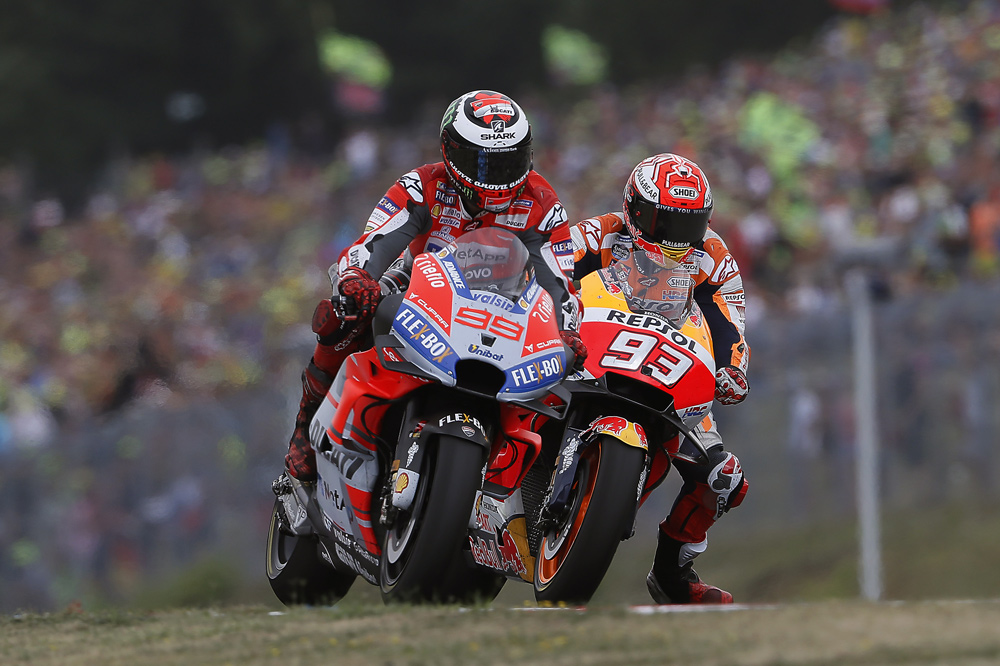 Marquez intentó por todos los medios superar a Lorenzo en Rep. Checa