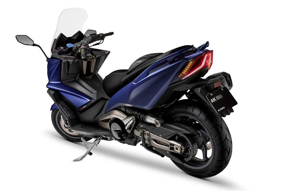 KYMCO AK 550 con navegador Noodoe