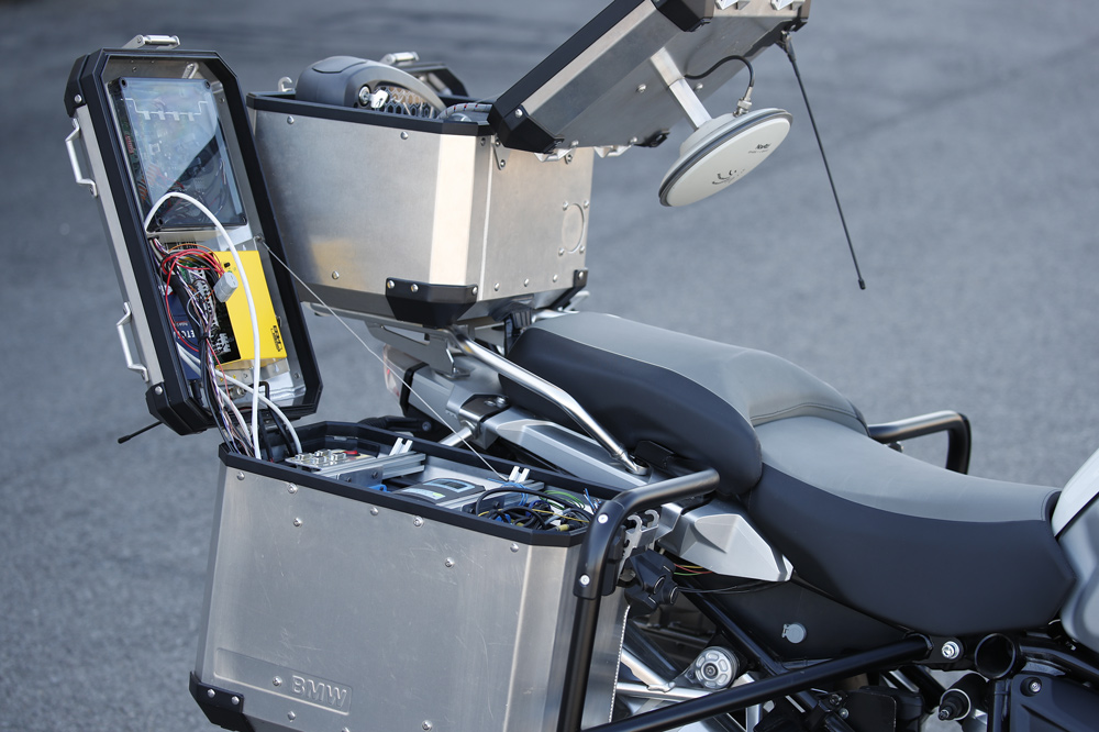 BMW R 1200 GS de conducción autónoma