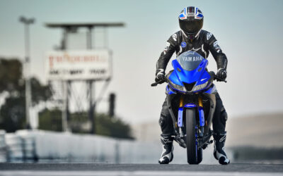 Yamaha con la YZF R125 sube el nivel de las motos 125