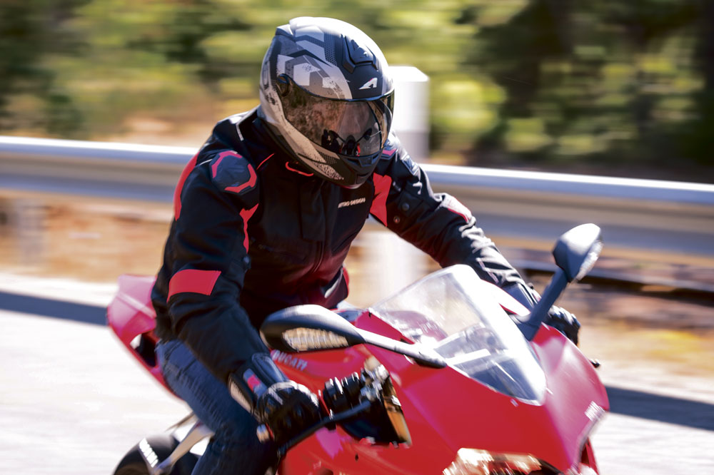 Casco integral GT800Evo de Astone Helmets