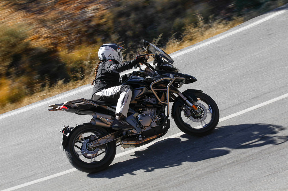 Zontes T 310, moto trail para el carnet A2