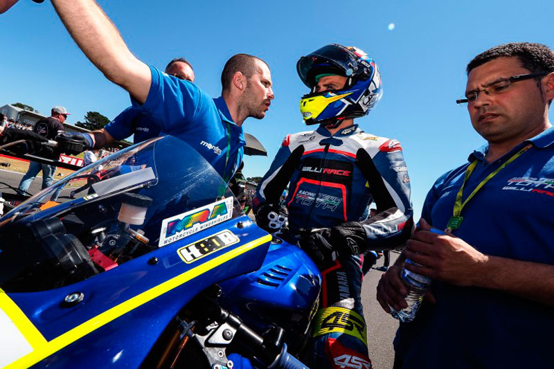 Hëctor Barberá durante la carrera de Australia del Mundial de Supersport 2019