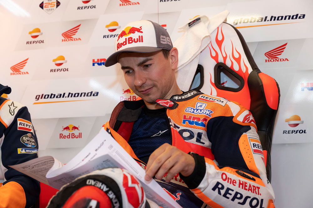 El Diario AS publicó el rumor de que Honda quería bajar de la moto a Jorge Lorenzo