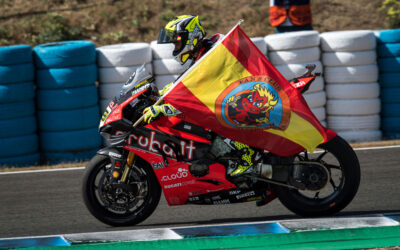 Alvaro Bautista y Van der Mark, reyes de SBK Jerez