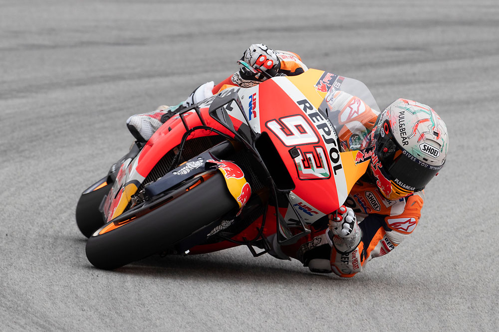 Victoria de Marc Márquez en el GP de Cataluña; Lorenzo la lía