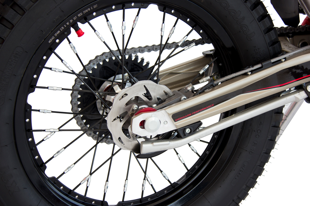 El basculante de la Gas Gas TXT 2020 es ahora más resistente sin que haya ganado peso