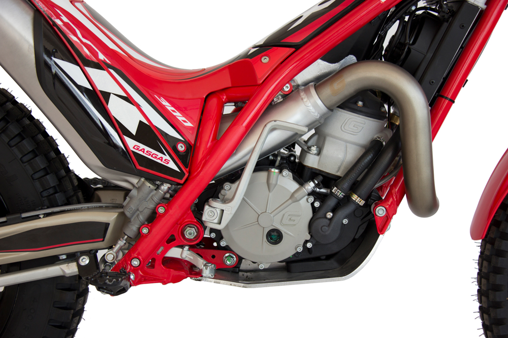 El motor de la Gas Gas TXT 2020 es de dos tiempos, refrigerado por agua.