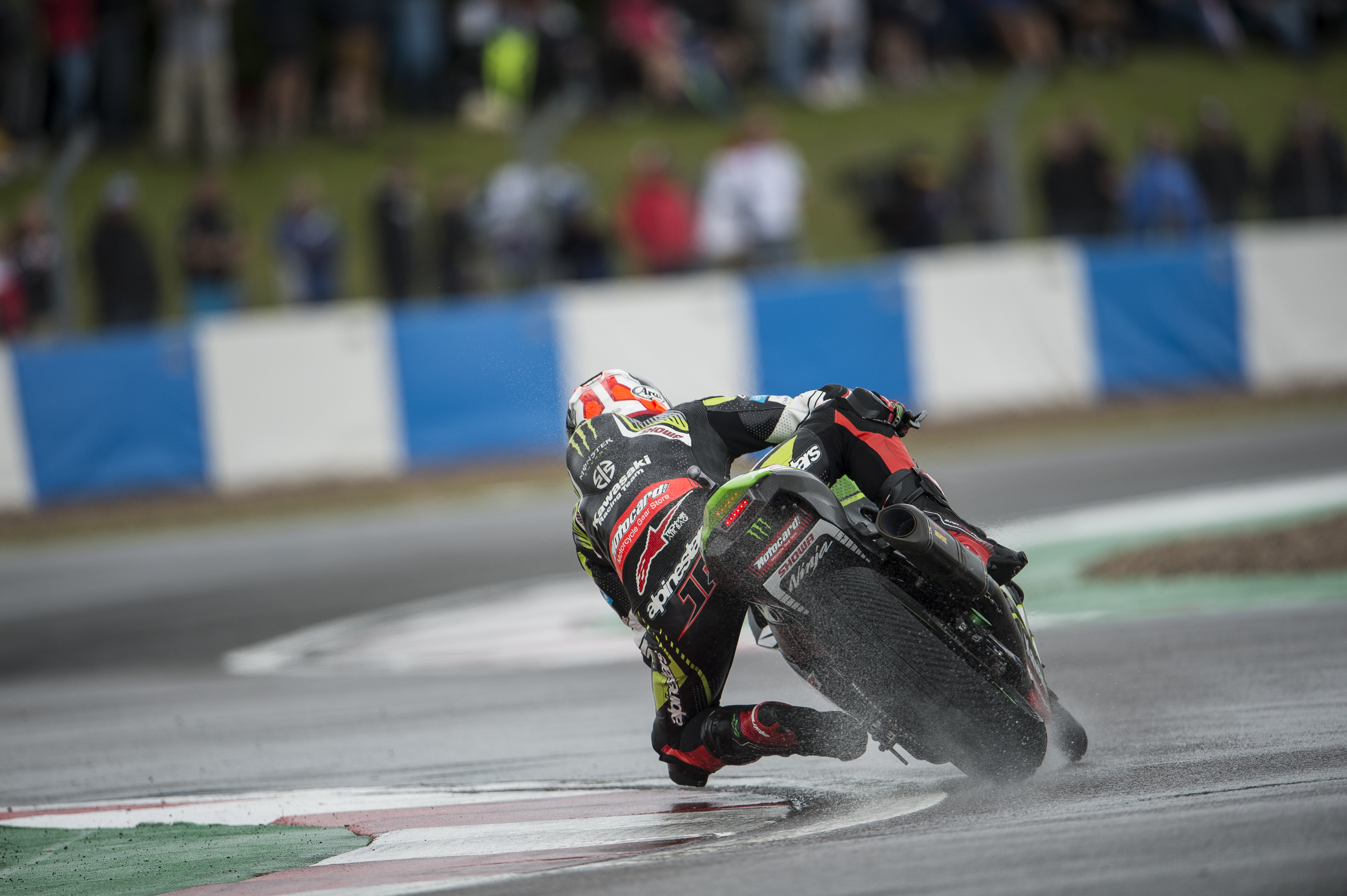 Jonathan Rea es todo un especialista en carreras en mojado, sobre todo si son en casa