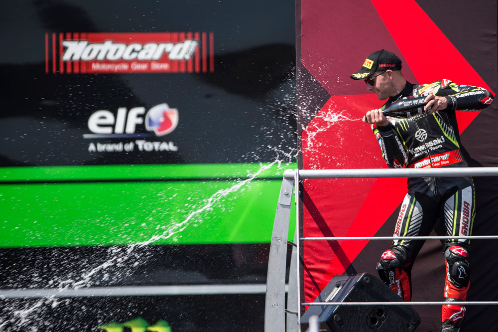 Jonathan Rea casi tiene 100 puntos de ventaja sobre Alvaro Bautista en la clasificación provisional del Mundial SBK