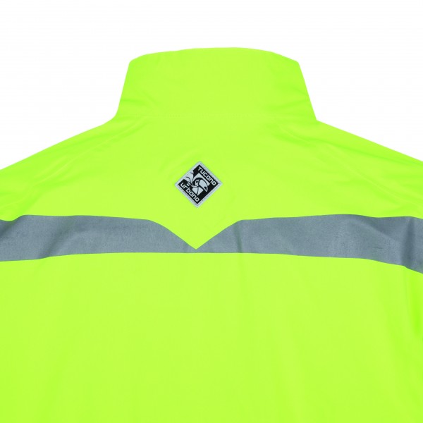 Detalle Chaqueta Diluvio Pro de Tucano Urbano
