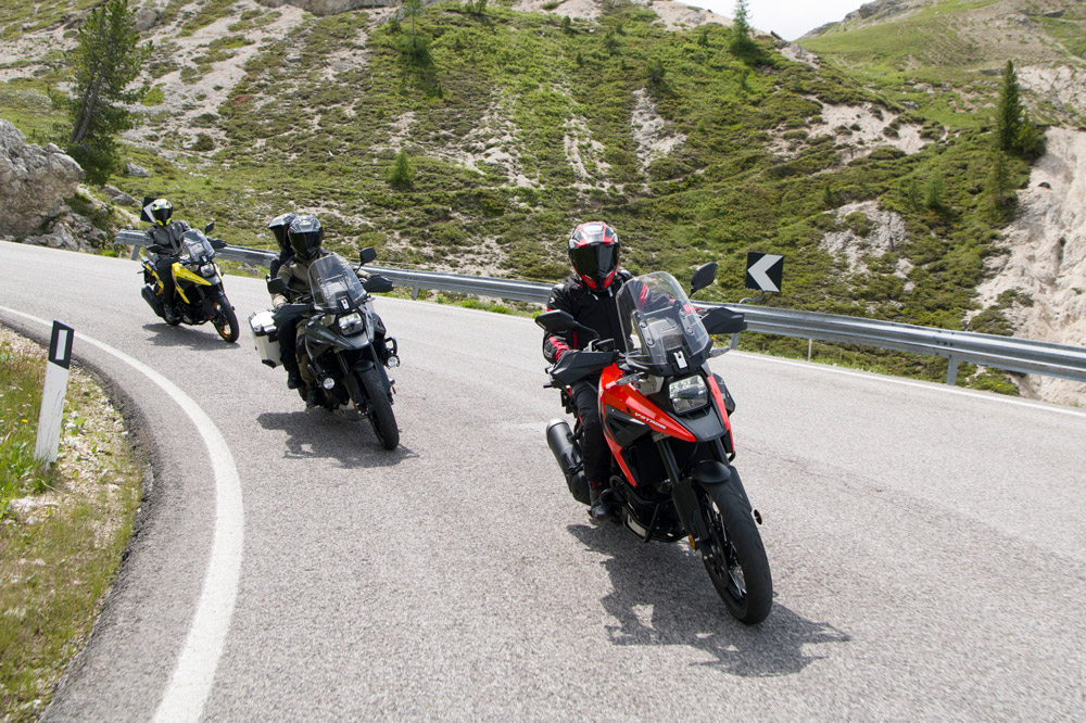 La Suzuki V Strom 1050 recupera algunas de las claves estéticas de la carismática DR Big