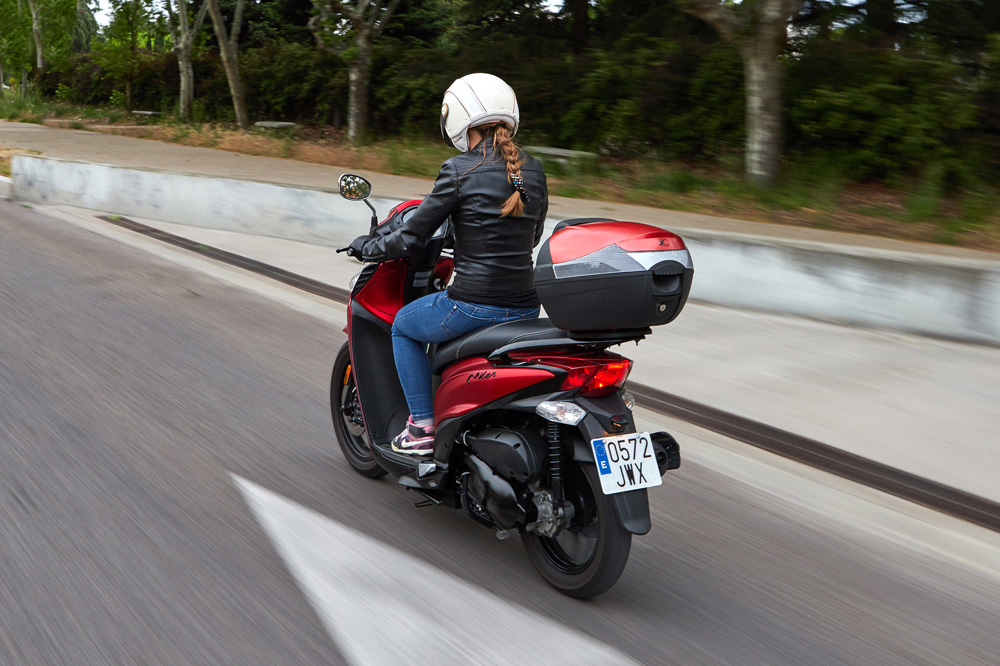Las motos en las grandes ciudades serán sustituidas por prácticos scooter