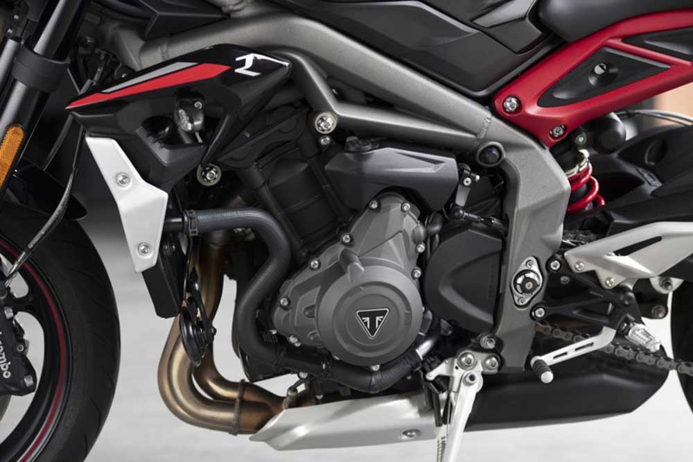 El motor de la Triumph Street Triple R está ahora adaptado a la normativa Euro 5