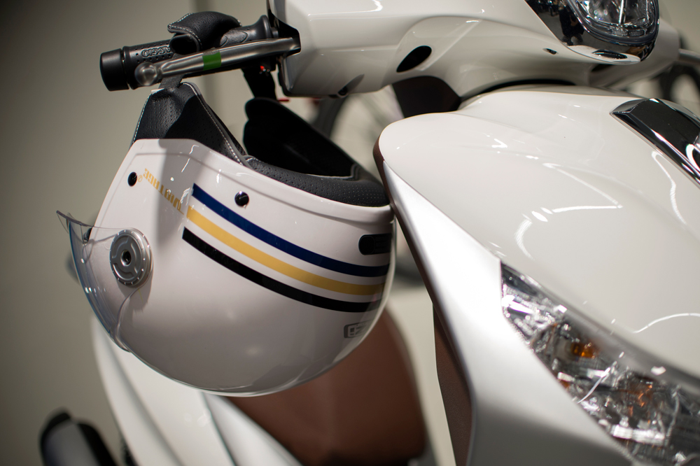 Casco jet Vintage3, la vuelta de todo un clásico de NZI