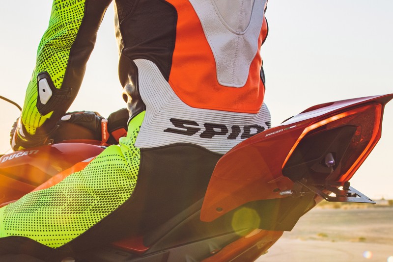 Mono de cuero Supersonic Perforated Pro de Spidi