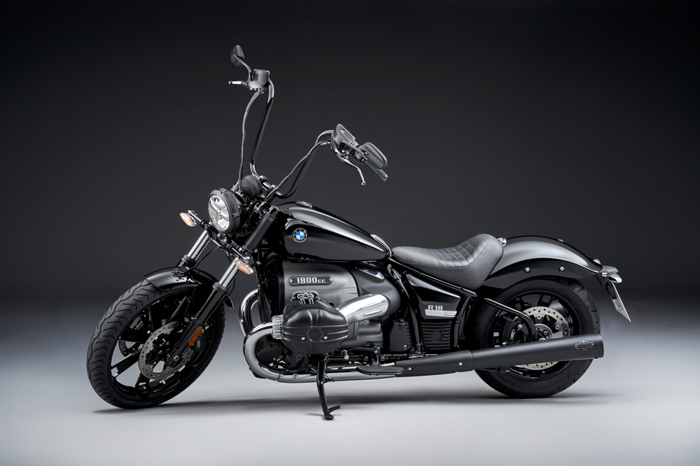 BMW R 18 con manillar tipo Ape Hanger