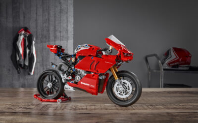 Ducati Panigale V4 R de LEGO