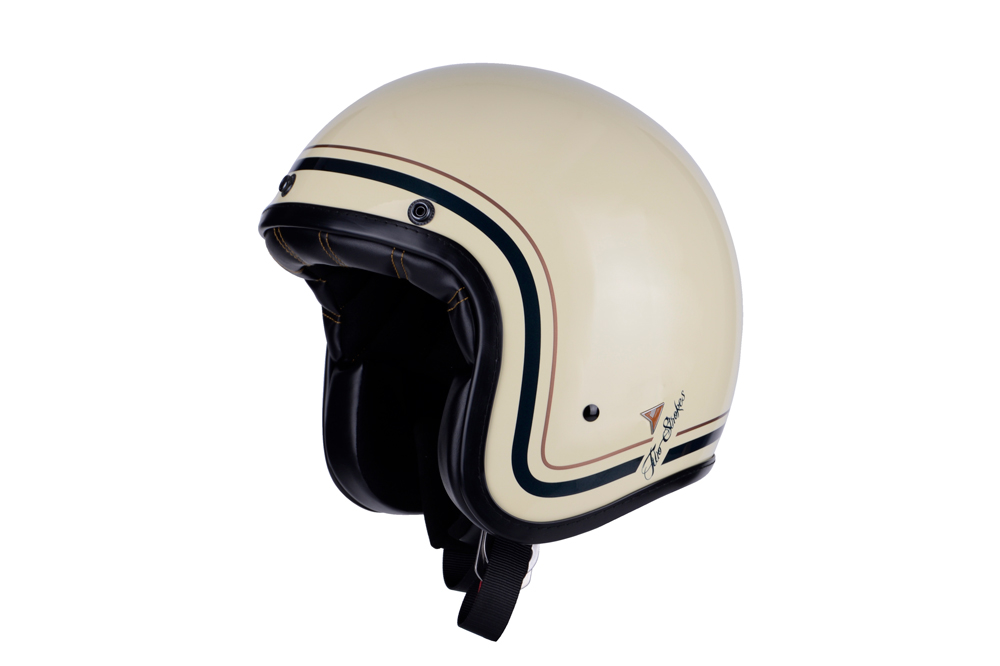 Casco Two Stroke de By City