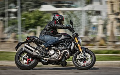 Tipos de motos: Naked y polivalentes