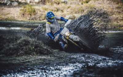 Husqvarna presenta su gama de motos de enduro 2021
