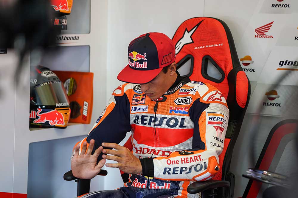 Marc Márquez intentó tomar la salida del GP de Andalucía de MotoGP