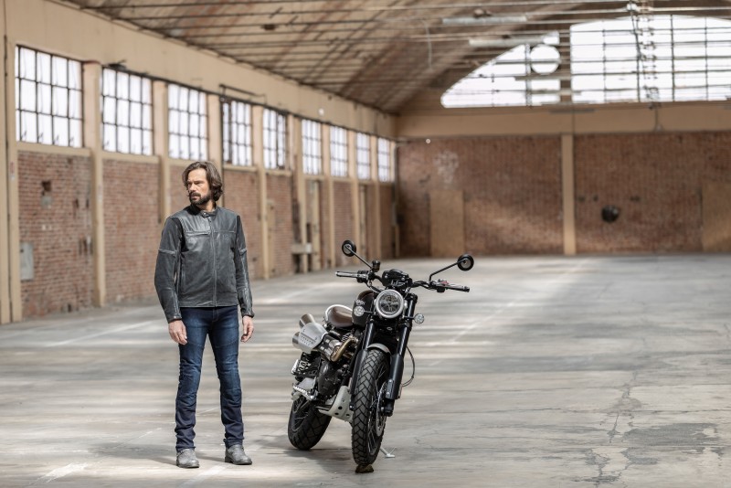 Chaqueta de piel Mustang de Hevik