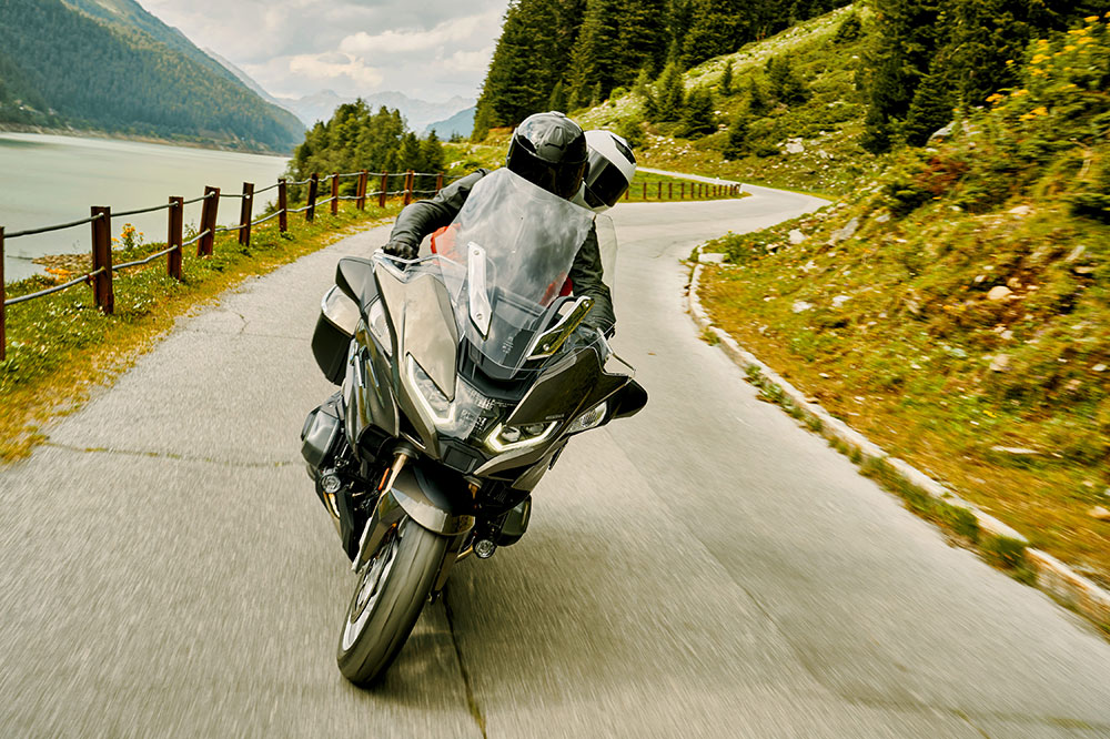 BMW R 1250 RT 2021, renovación estética