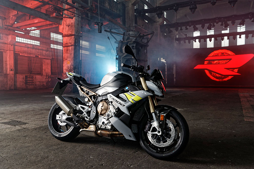 BMW S 1000 R 2021 en terminación gris