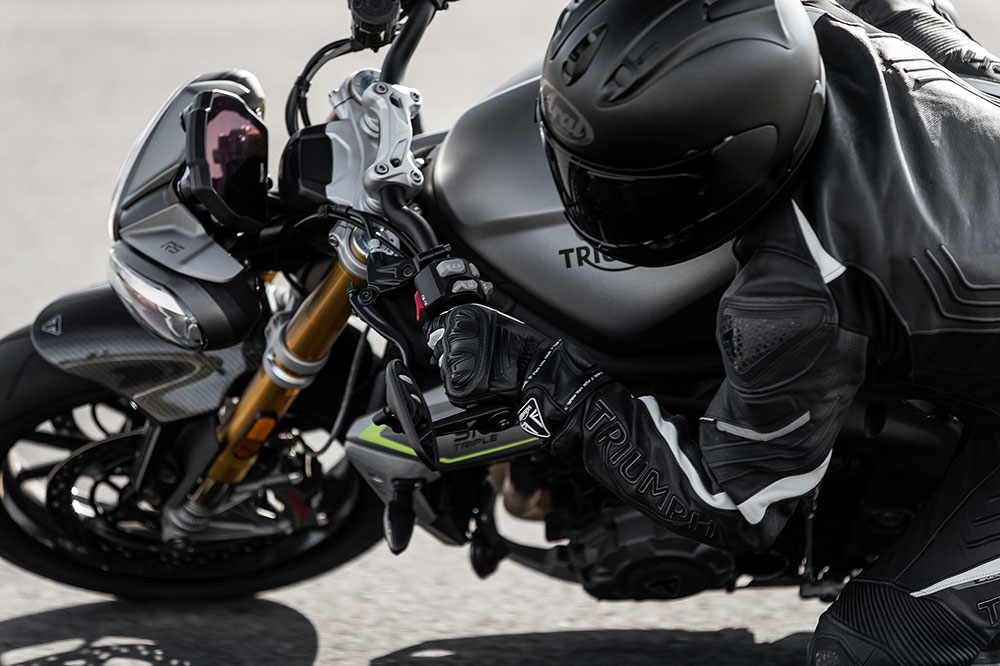 Triumph Speed Triple RS 2021: Una naked de 180 cv y 198 kg