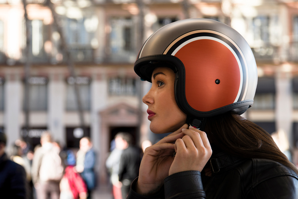 Casco jet Rolling 4 de NZI