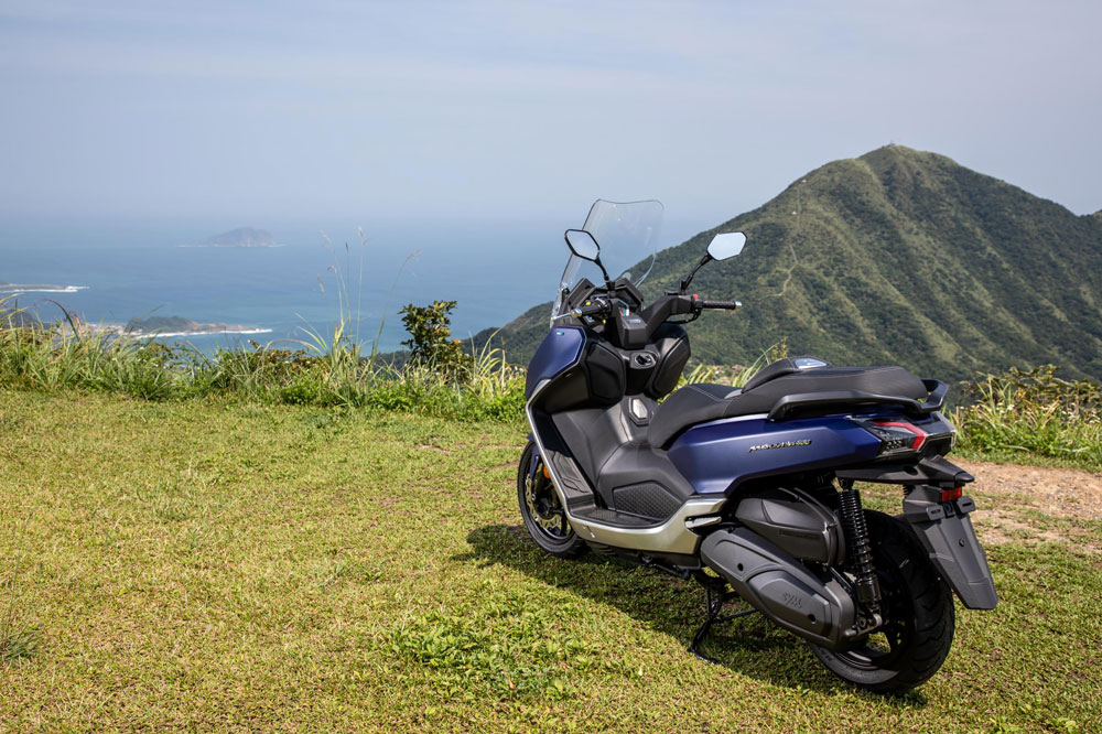 La categoría de los scooter 400 tiene una gran rivalidad con precios por encima de los 6.000 euros